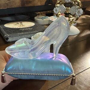 Bath & Body Works Iridescent Wall Plug-In